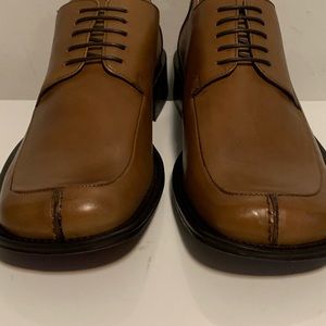 Kenneth Cole Italian made dress shoes